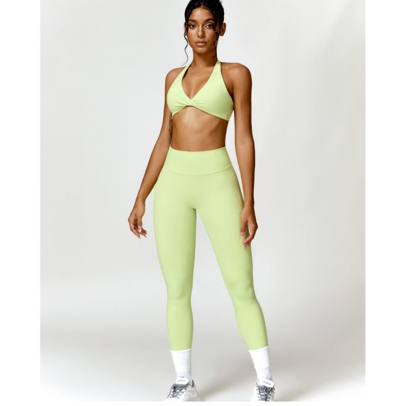 strece-jeshile-bel-i-larte-femra-front Streçe jeshile për femra, material rezistent ndaj djersës dhe i butë