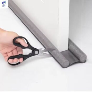 Door bottom sealing strip 93cm kundër pluhurit, insekteve dhe për mbajtjen e ngrohtësisë