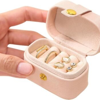 Kuti per bizhuterite e shtepise